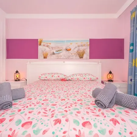 Premium Penthouse 105m2,bali Bed,heated Pool,best Sunsets Daire *