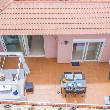 Premium Penthouse 105m2,bali Bed,heated Pool,best Sunsets