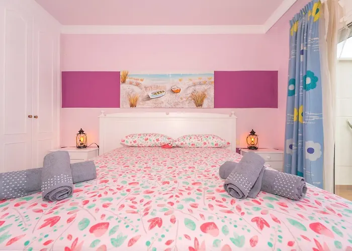 Premium Penthouse 105m2,bali Bed,heated Pool,best Sunsets Apartamento *