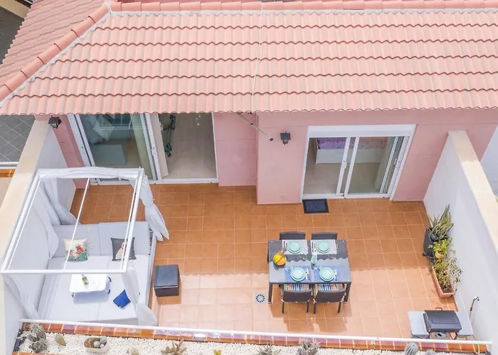 Premium Penthouse 105m2,bali Bed,heated Pool,best Sunsets