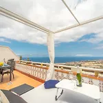 Premium Penthouse 105m2,bali Bed,heated Pool,best Sunsets דירה *