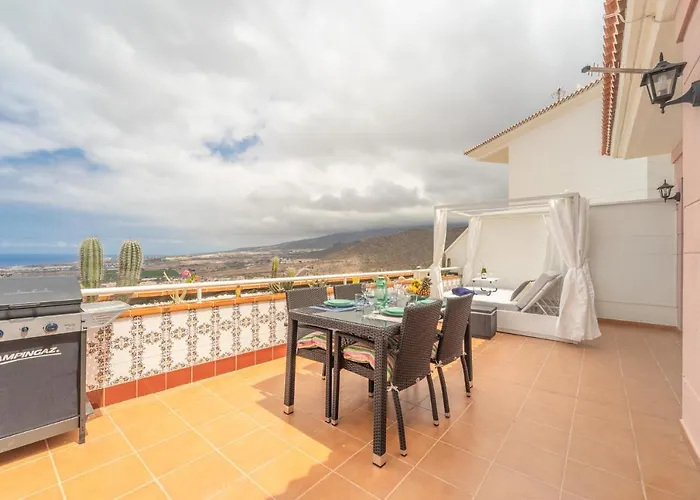 Premium Penthouse 105m2,bali Bed,heated Pool,best Sunsets *